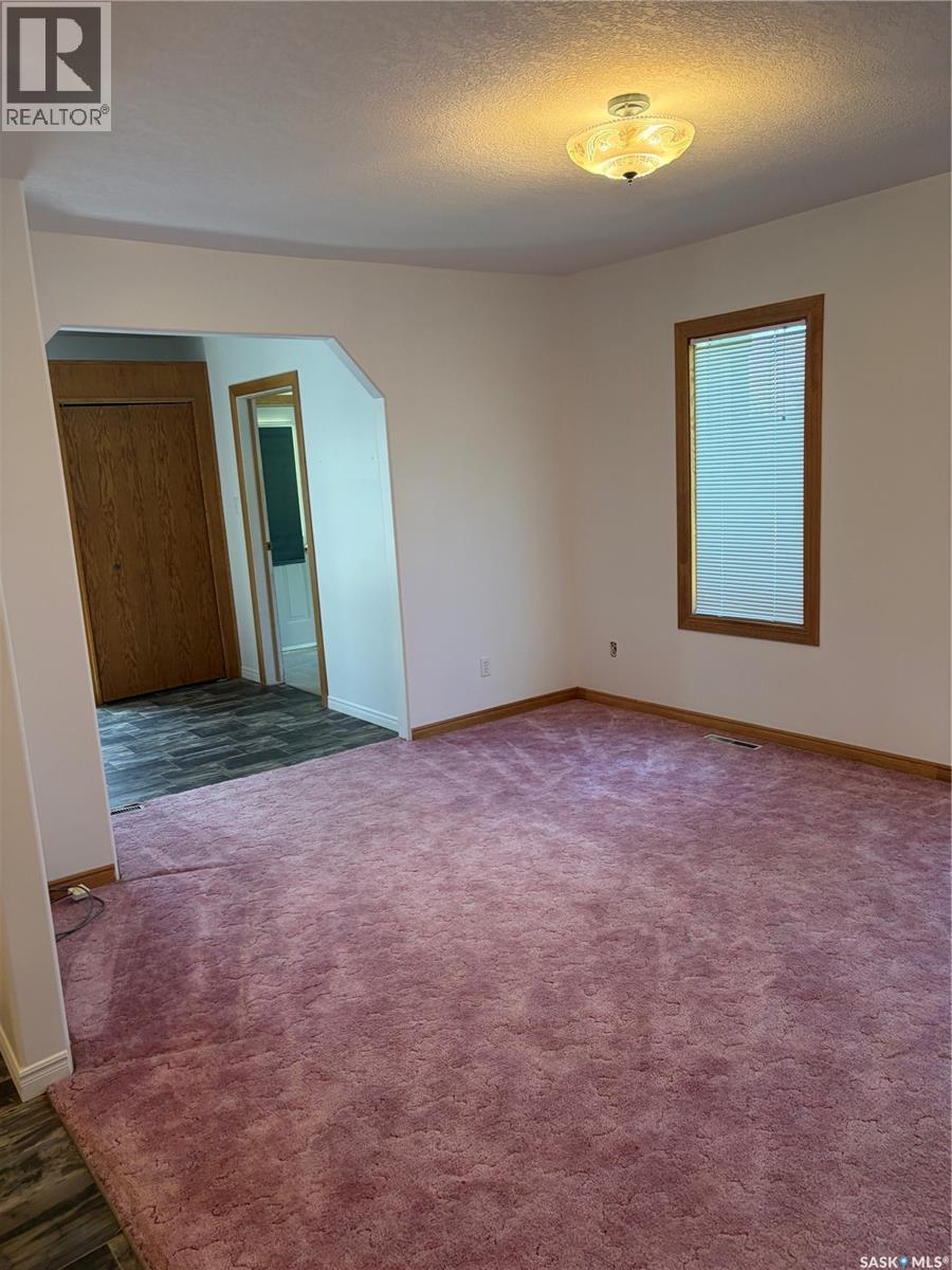 102 2nd Avenue N, Big River, Saskatchewan  S0J 0E0 - Photo 13 - SK038767