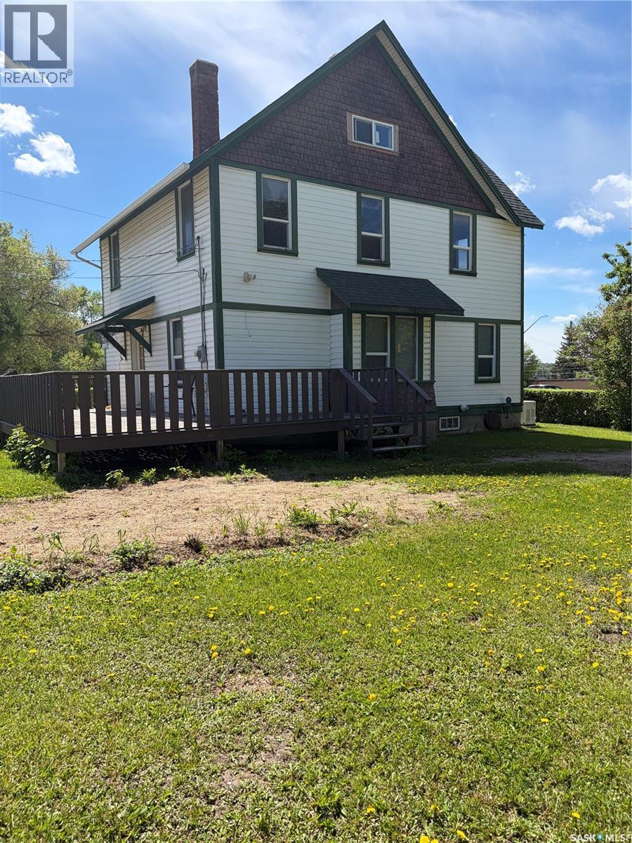 102 2nd Avenue N, Big River, Saskatchewan  S0J 0E0 - Photo 4 - SK038767