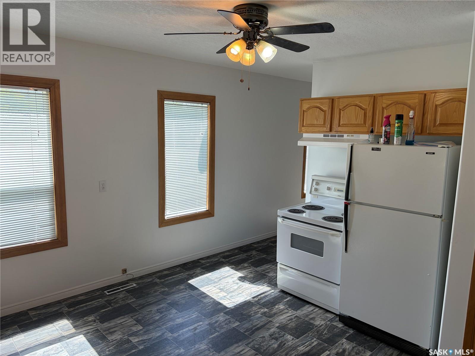 102 2nd Avenue N, Big River, Saskatchewan  S0J 0E0 - Photo 8 - SK038767