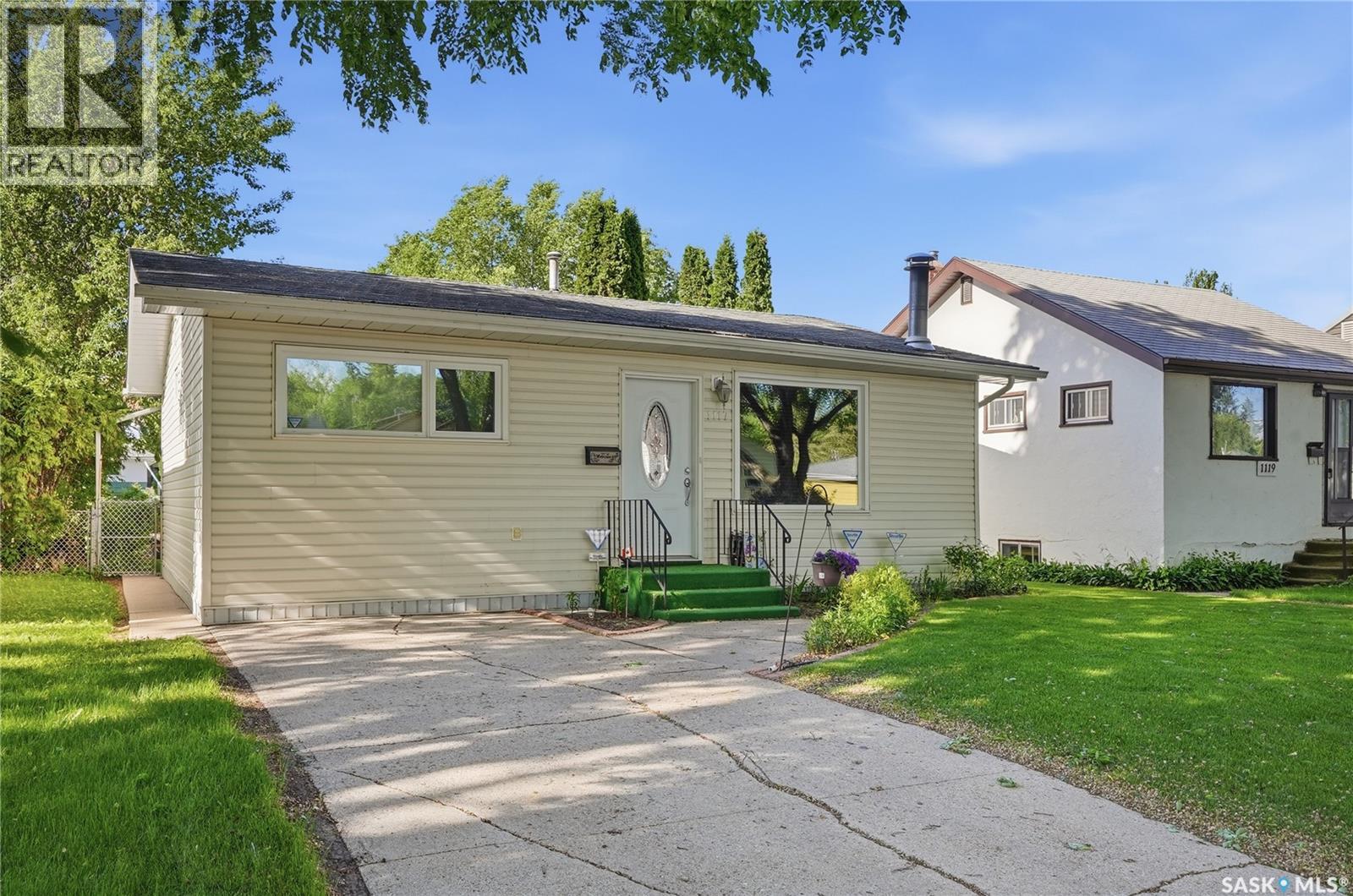 1117 5th STREET E, Saskatoon, Saskatchewan