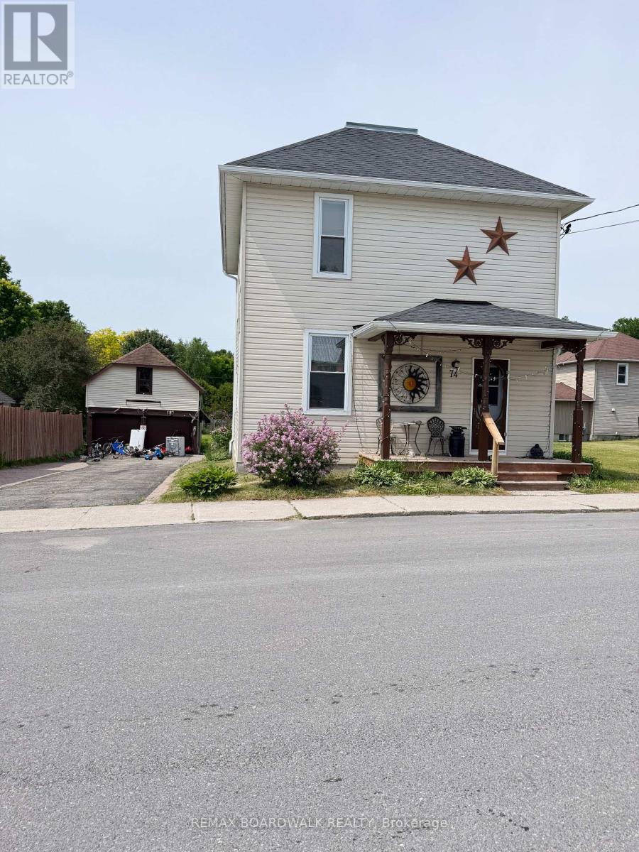 74 PRINCESS STREET, Lanark Highlands, Ontario