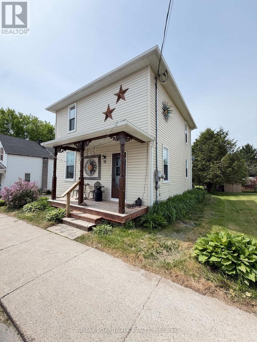 74 Princess Street, Lanark Highlands, Ontario K0G 1K0 - Photo 2 - X13423318