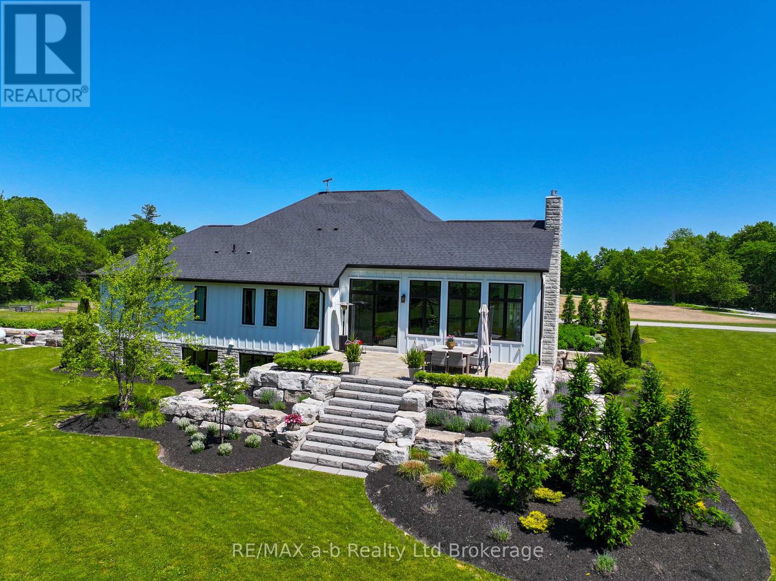 631 Windham 2 Road, Norfolk, Ontario  N0J 1P0 - Photo 5 - X13423314