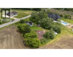 5075 NORTH TALBOT ROAD, Tecumseh, Ontario