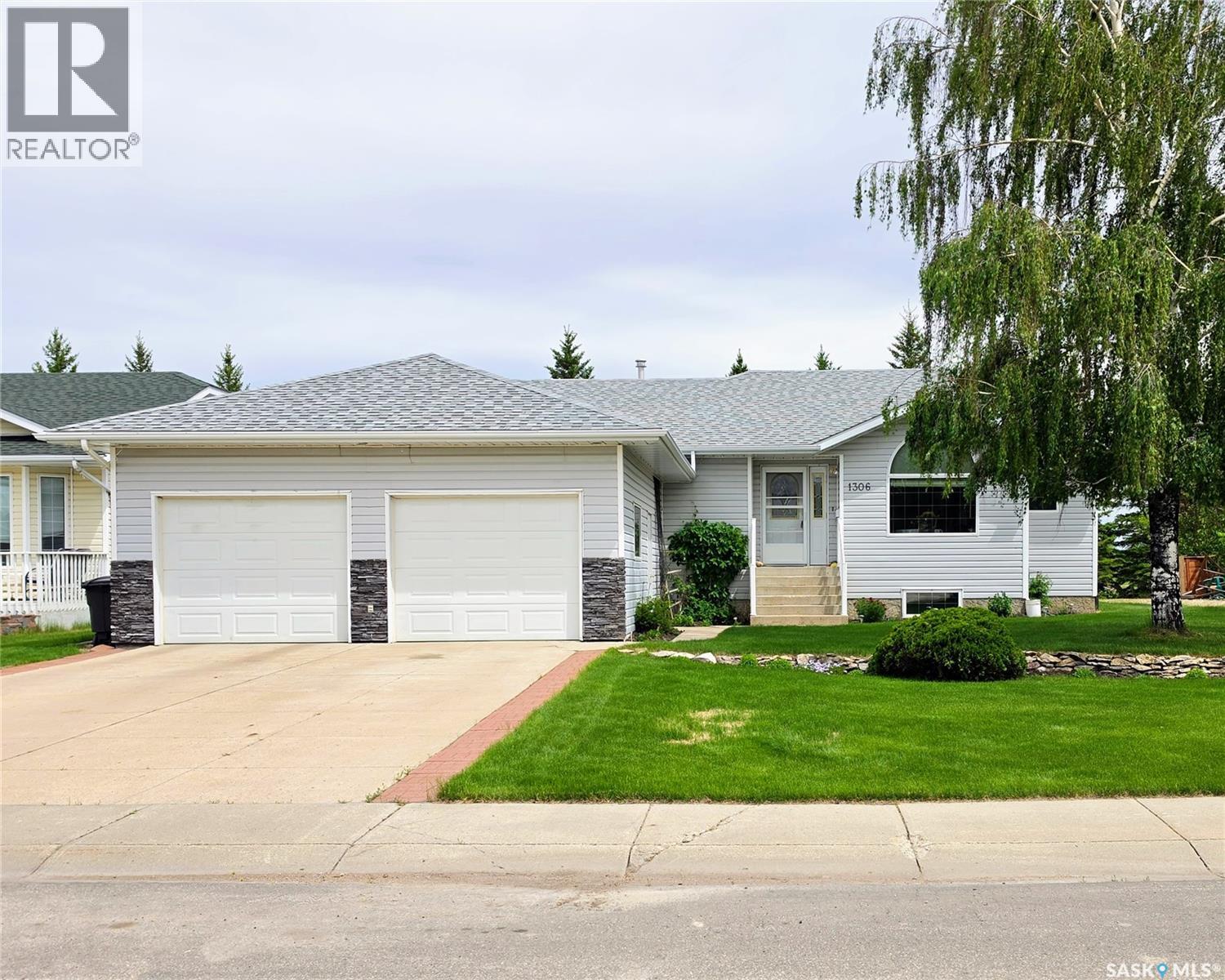 1306 4th STREET, Humboldt, Saskatchewan