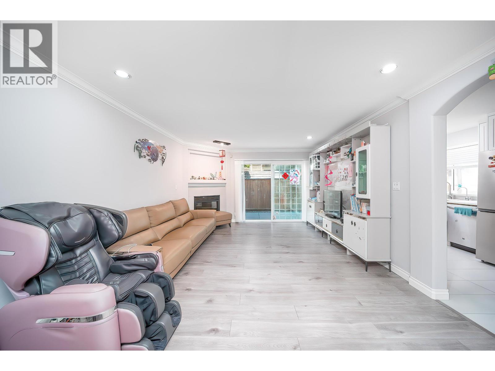2 8491 Blundell Road, Richmond, British Columbia  V6Y 1K2 - Photo 7 - R3134292