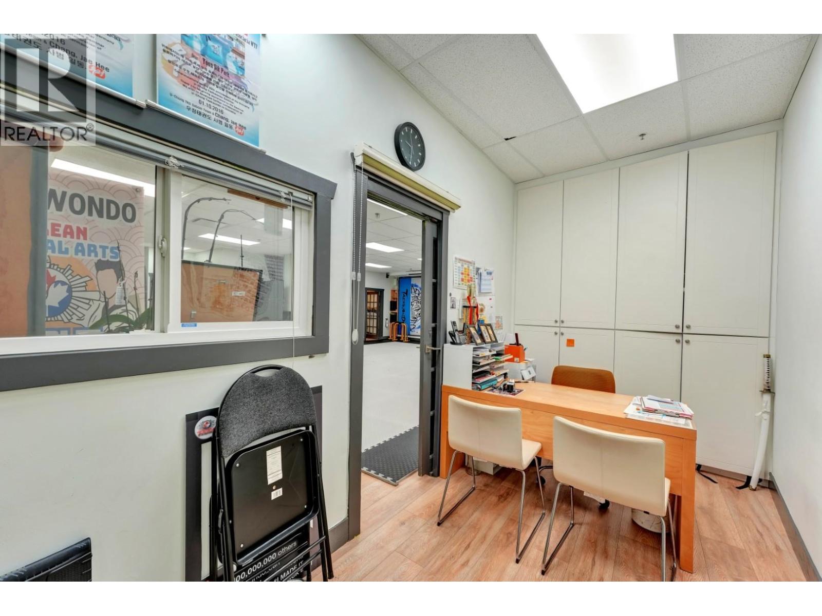 101 & 102 1209 W 16th Street, North Vancouver, British Columbia  V7P 1R5 - Photo 17 - C8079468