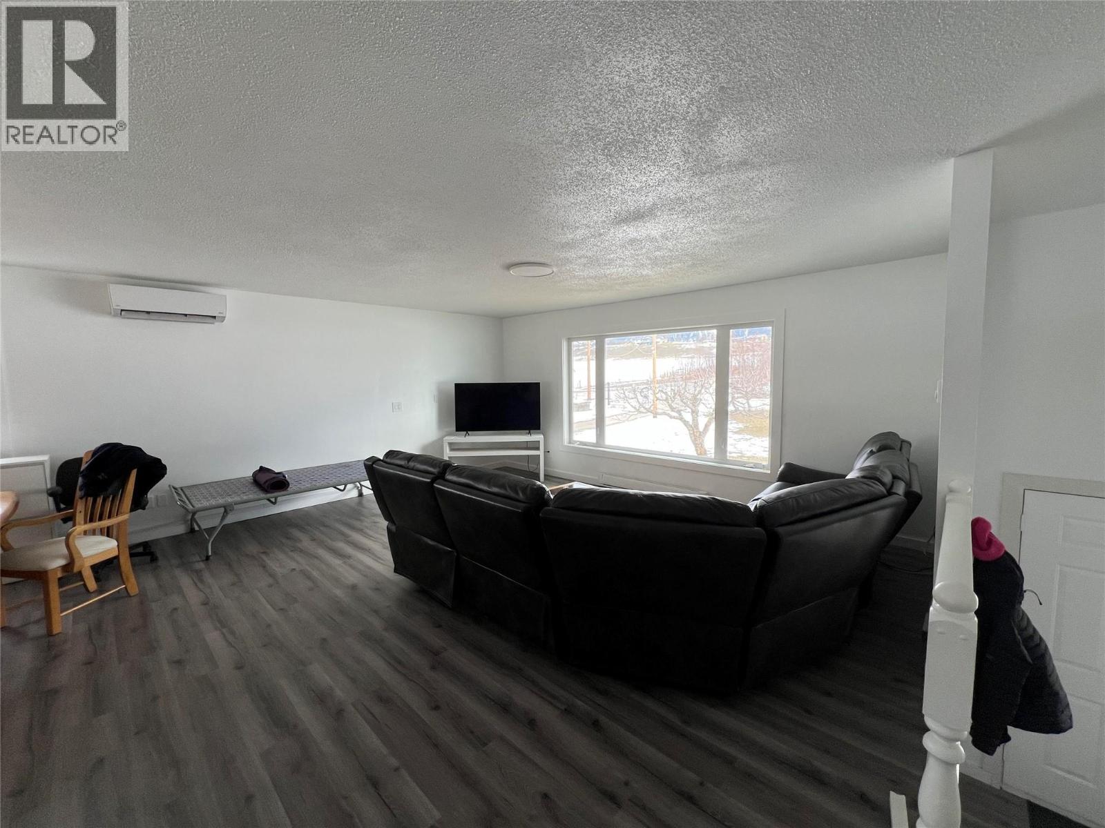 3621 Muzzy Road, Canyon, British Columbia  V0B 1C1 - Photo 10 - 10390483