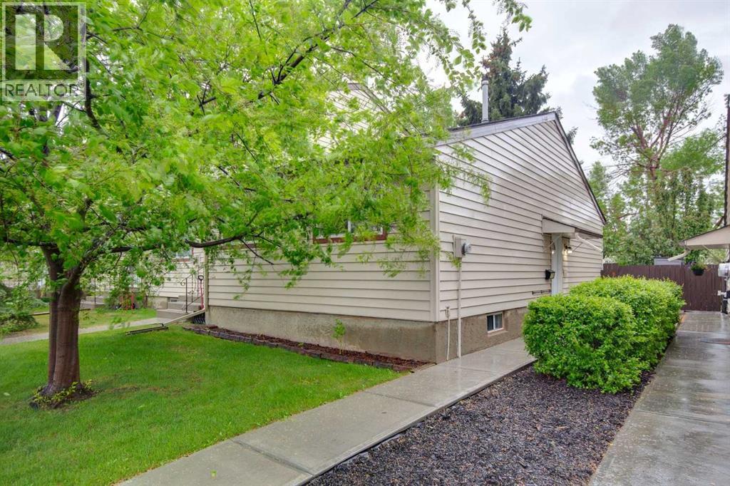 118, 6100 4 Avenue NE, Calgary, Alberta  T2A 5Z8 - Photo 1 - A2317296