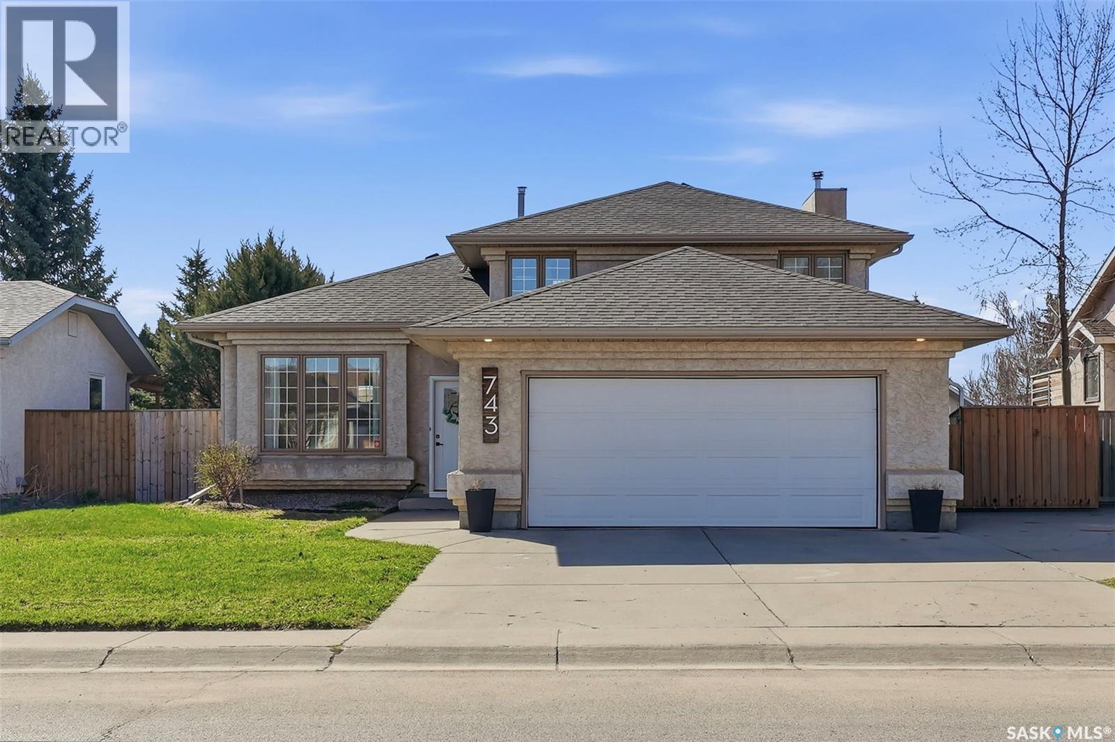 743 Cowley Road, Saskatoon, Saskatchewan  S7N 4J1 - Photo 2 - SK038824