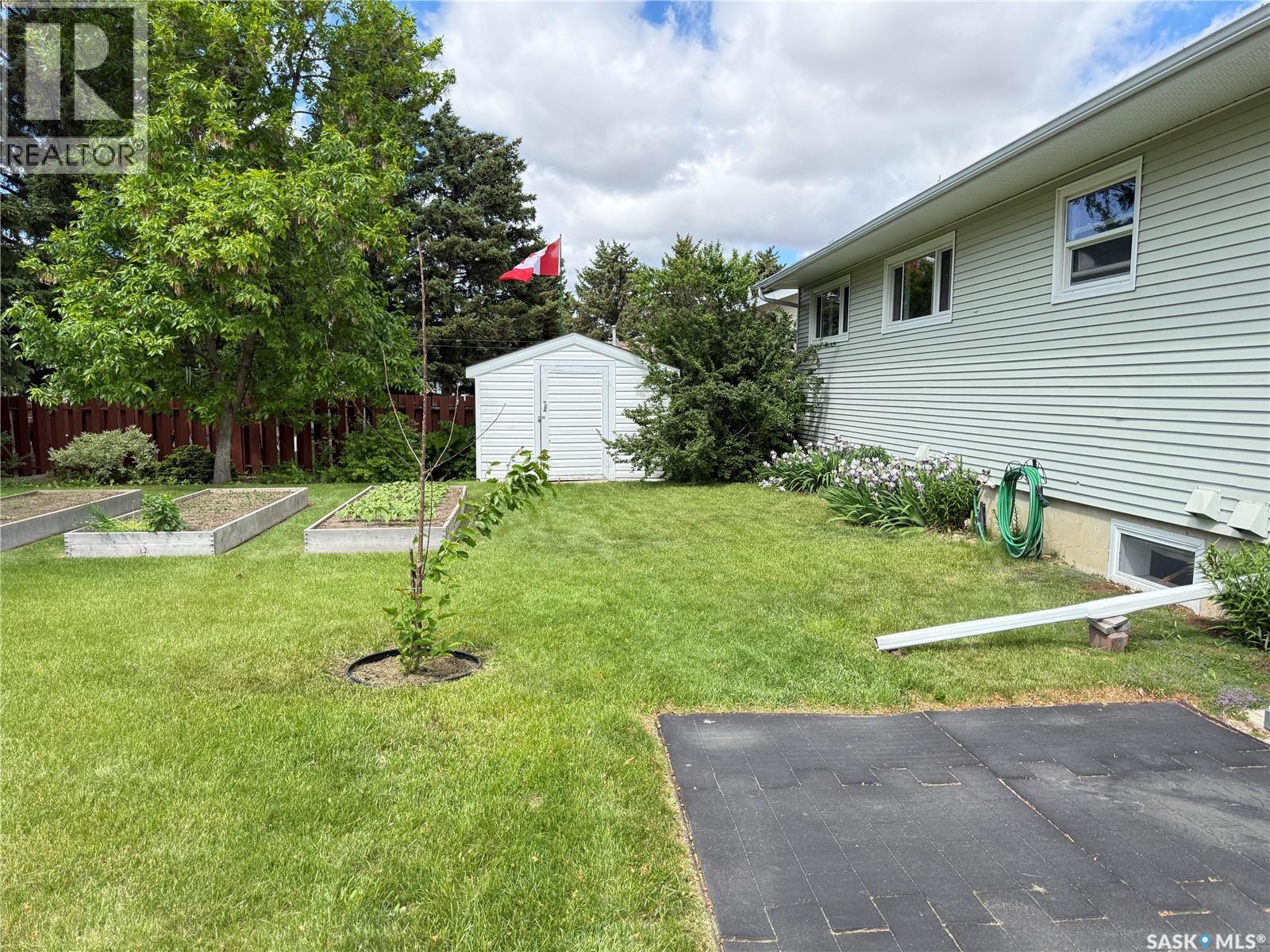 23 Tufts Crescent, Outlook, Saskatchewan  S0L 2N0 - Photo 54 - SK038722