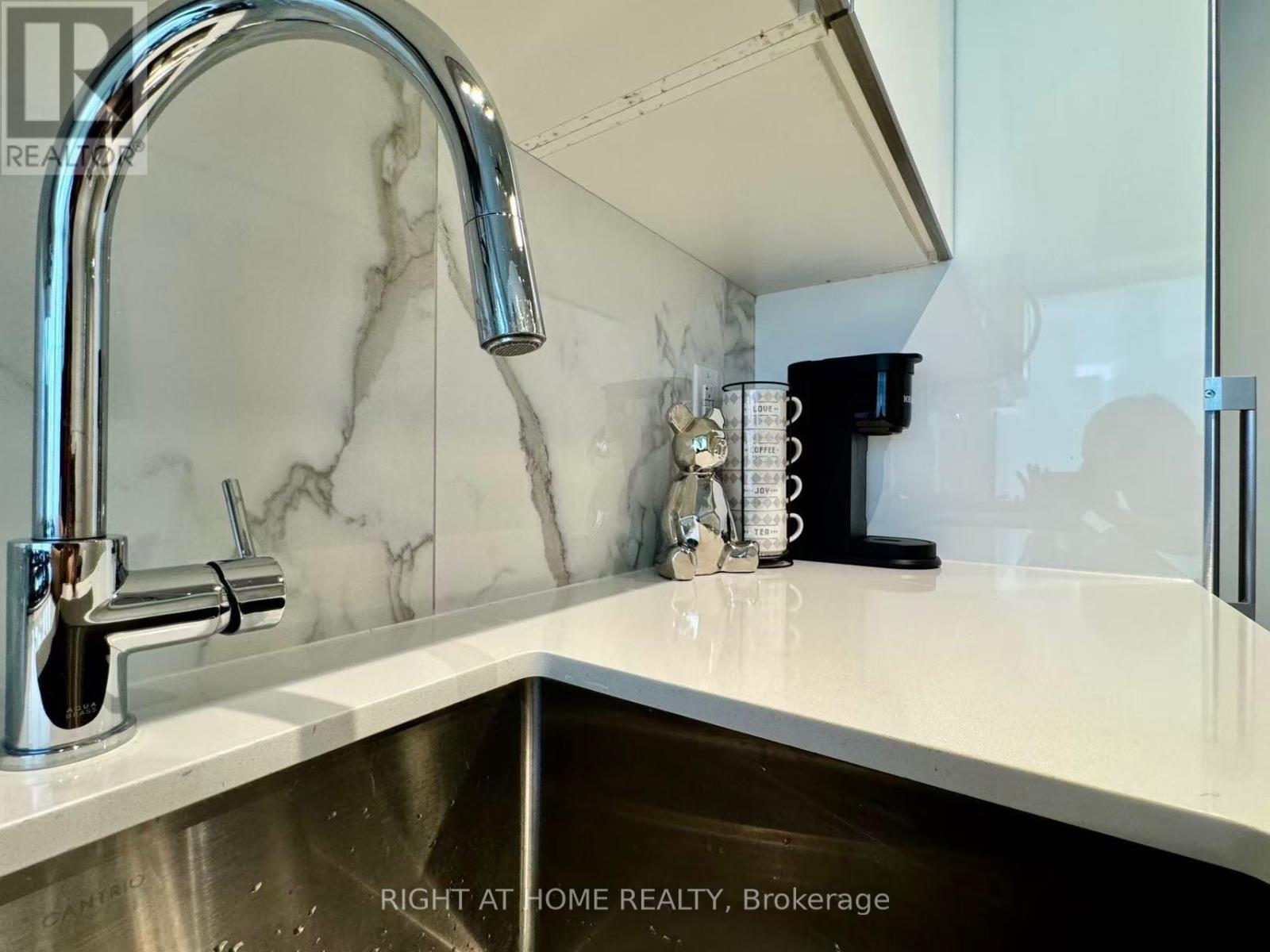 1007 - 458 Richmond Street W, Toronto, Ontario M5V 0S9 - Photo 10 - C13421086