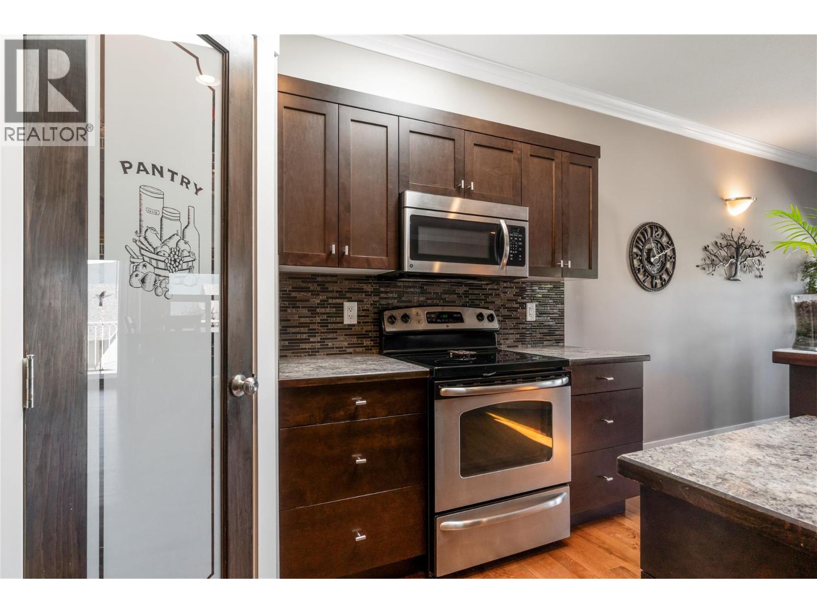 2751 15 Avenue NE Unit# 24, Salmon Arm, British Columbia  V1E 0B5 - Photo 5 - 10390646