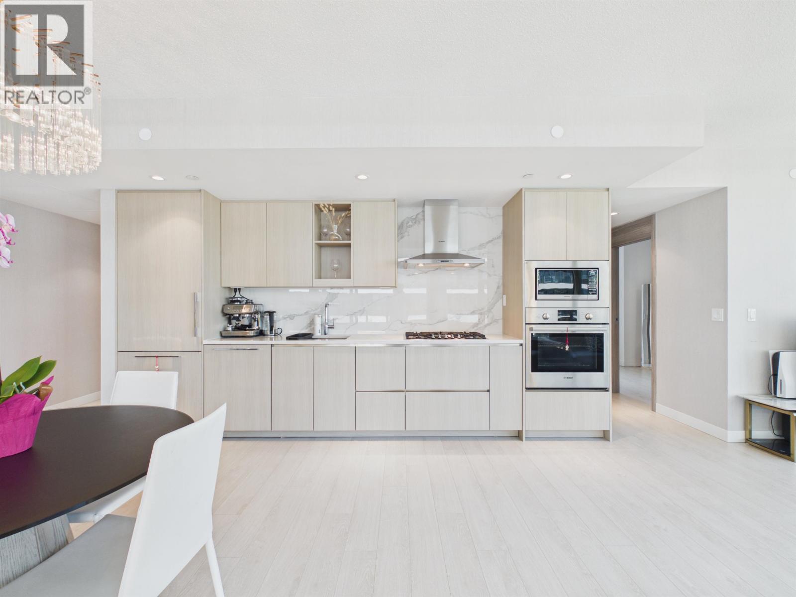 837 3328 No. 3 Rd, Richmond, British Columbia  V6X 0X1 - Photo 4 - R3134329