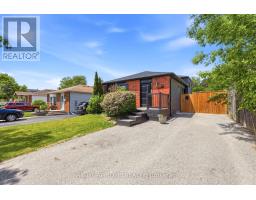 68 OVERBANK DRIVE, Oshawa, Ontario