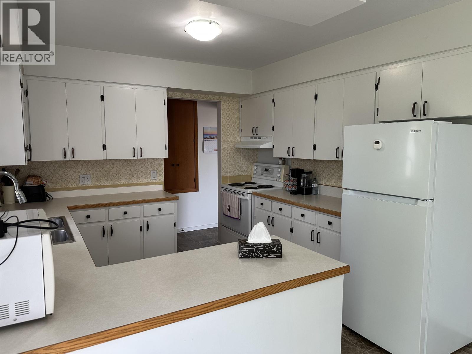 9607 108 Avenue, Fort St. John, British Columbia  V1J 2P9 - Photo 8 - R3133302