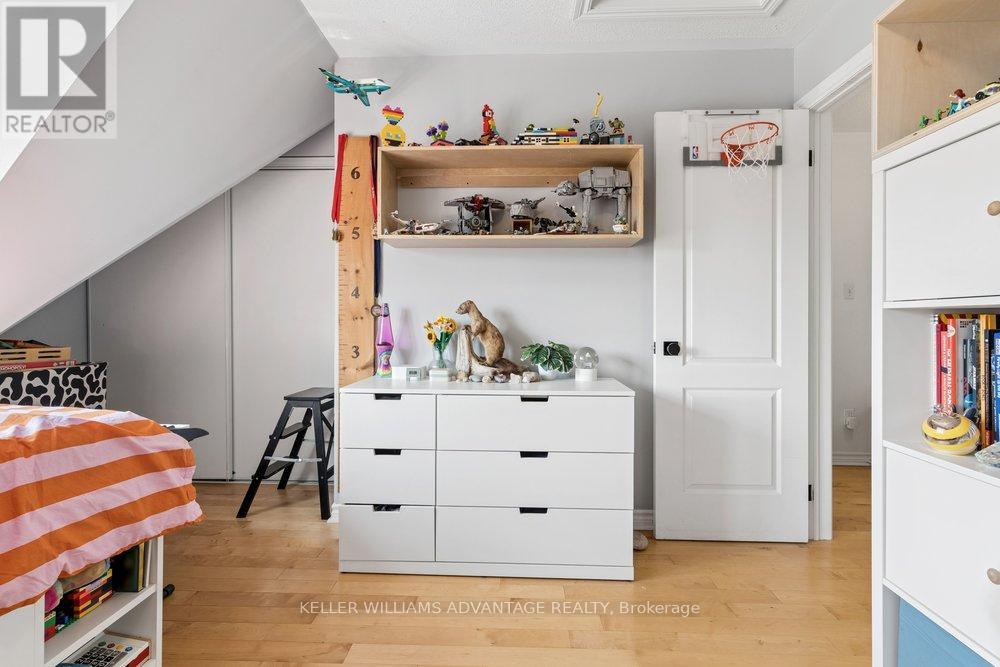 12 Connolly Street, Toronto, Ontario  M6N 5G3 - Photo 32 - W13423404