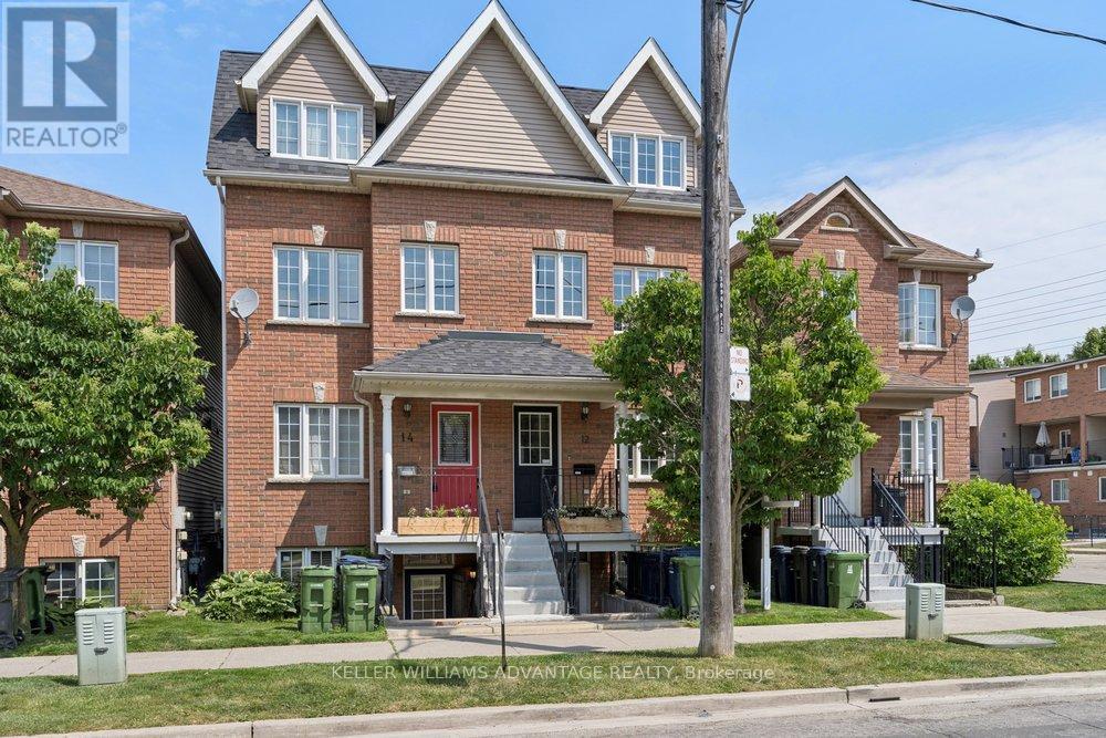 12 Connolly Street, Toronto, Ontario  M6N 5G3 - Photo 5 - W13423404