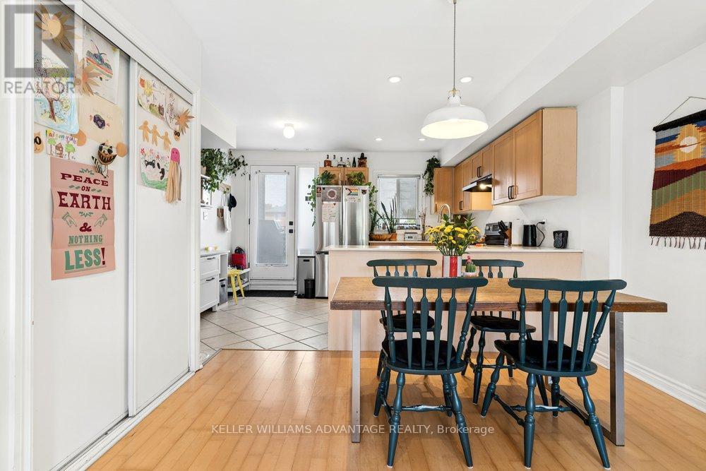 12 Connolly Street, Toronto, Ontario  M6N 5G3 - Photo 9 - W13423404