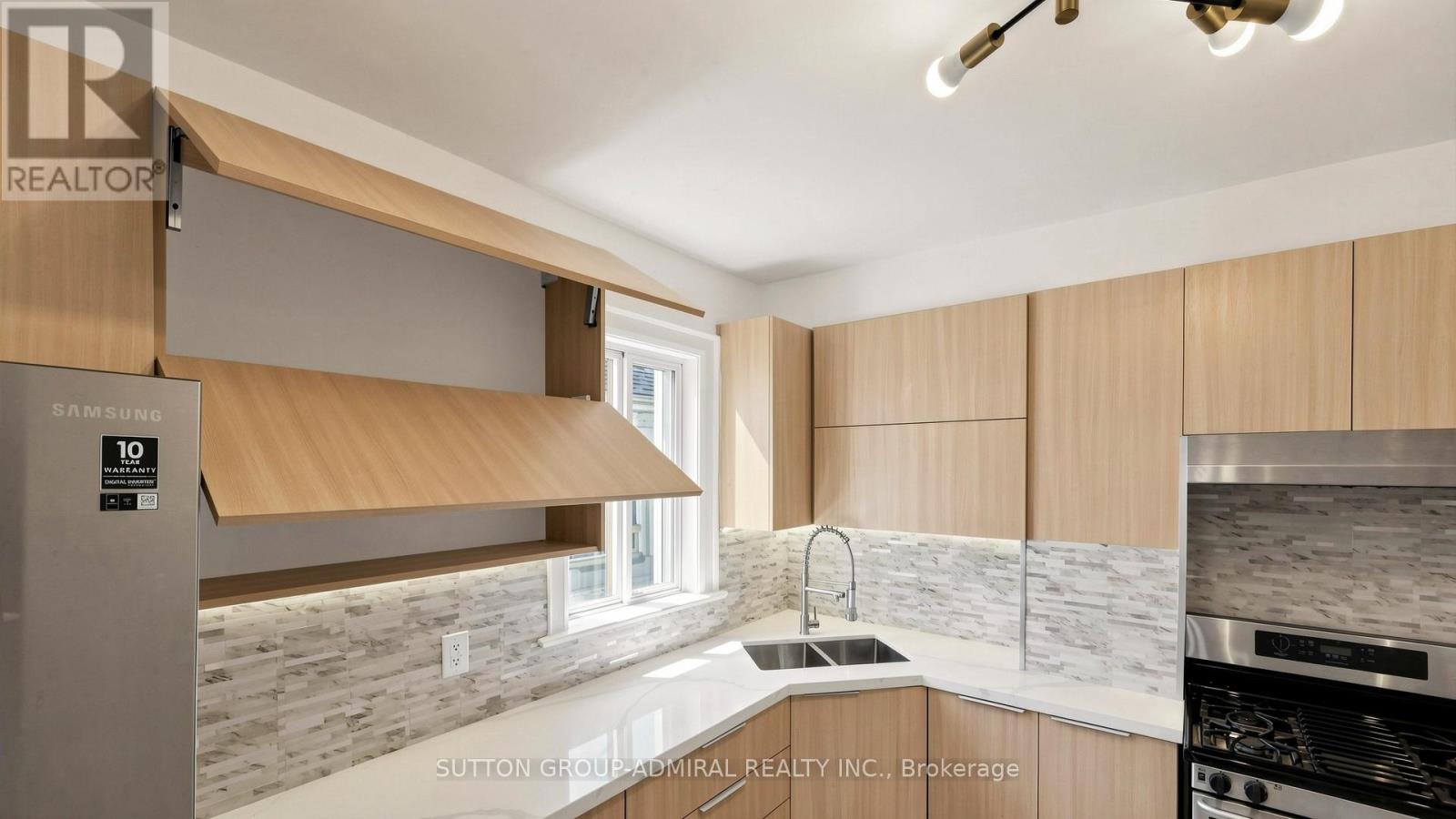 87 Pritchard Avenue, Toronto, Ontario  M6N 1T9 - Photo 12 - W13423418