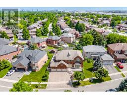 36 SHADYWOOD ROAD, Brampton, Ontario