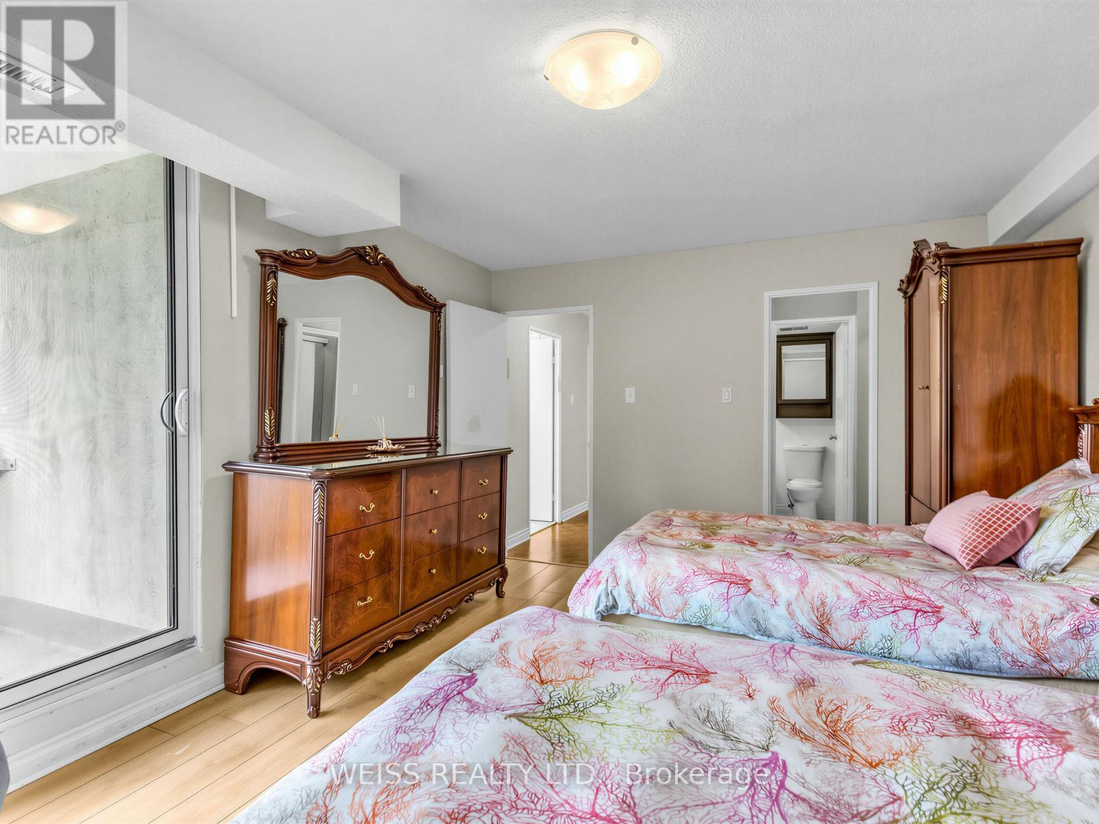 202 - 150 Neptune Drive, Toronto, Ontario  M6A 2Y9 - Photo 14 - C13422496