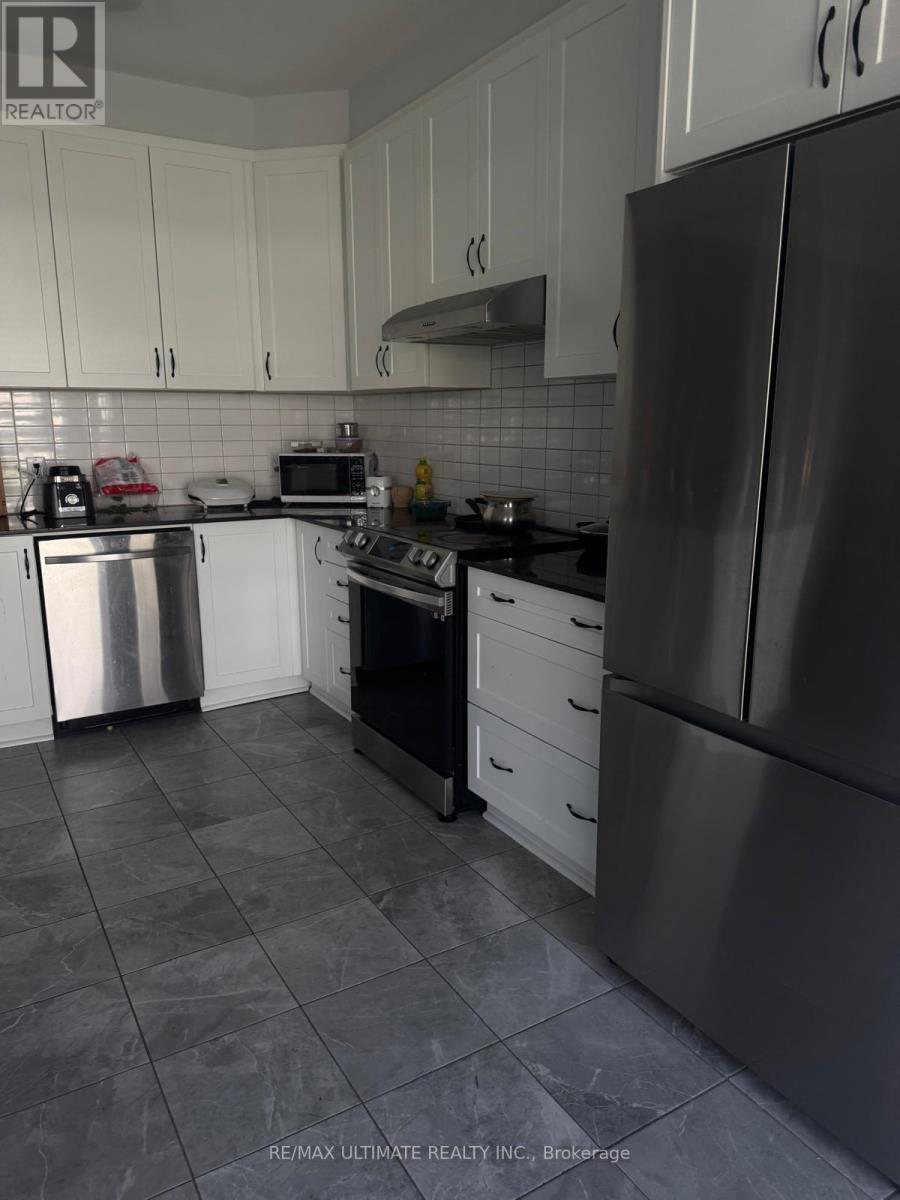 89 KINDRED ROW, Ottawa, Ontario