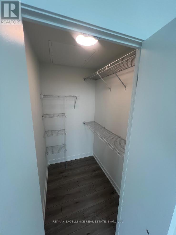 2809 - 1 Fairview Road E, Mississauga, Ontario  L5A 0B4 - Photo 9 - W13423402
