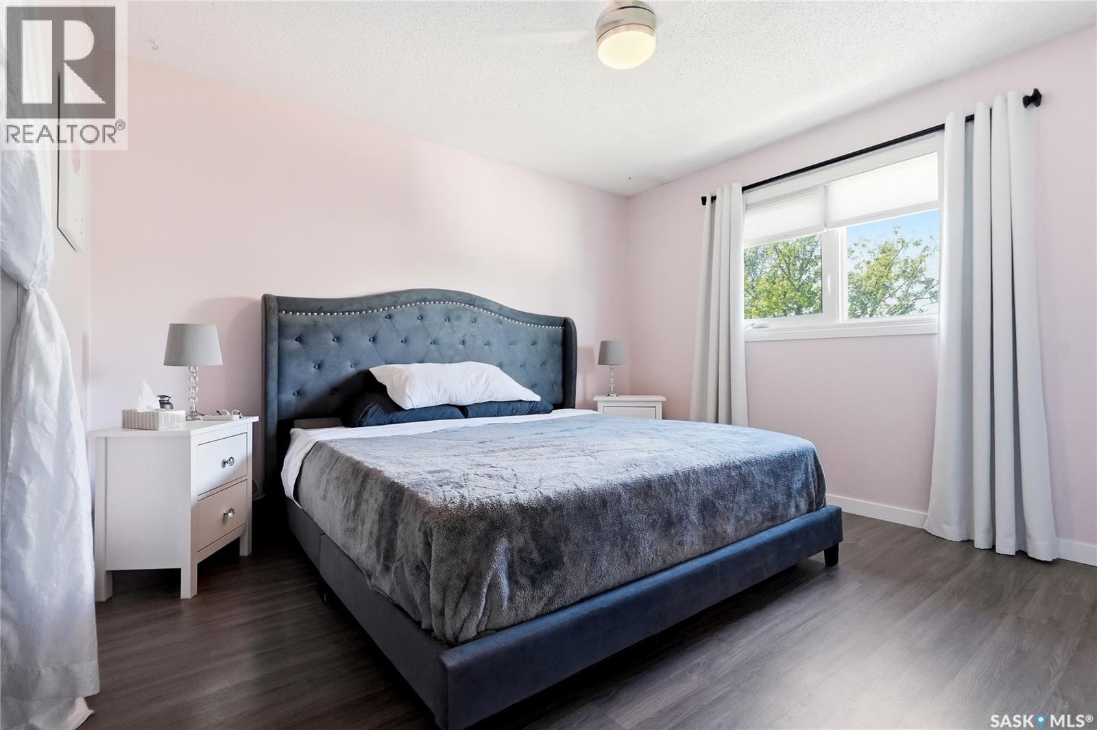452 Lenore Drive, Saskatoon, Saskatchewan  S7K 5S7 - Photo 18 - SK038882
