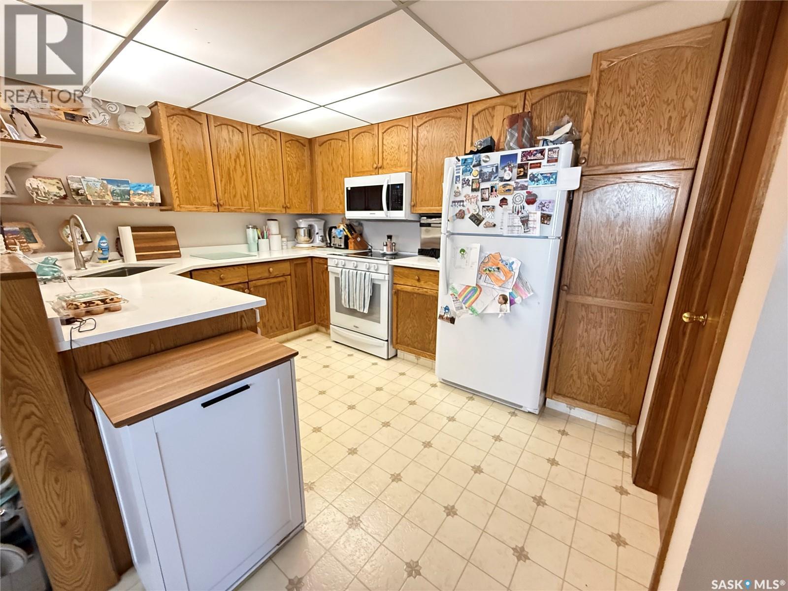 204 432 Heritage Drive, Estevan, Saskatchewan  S4A 2P6 - Photo 7 - SK038765