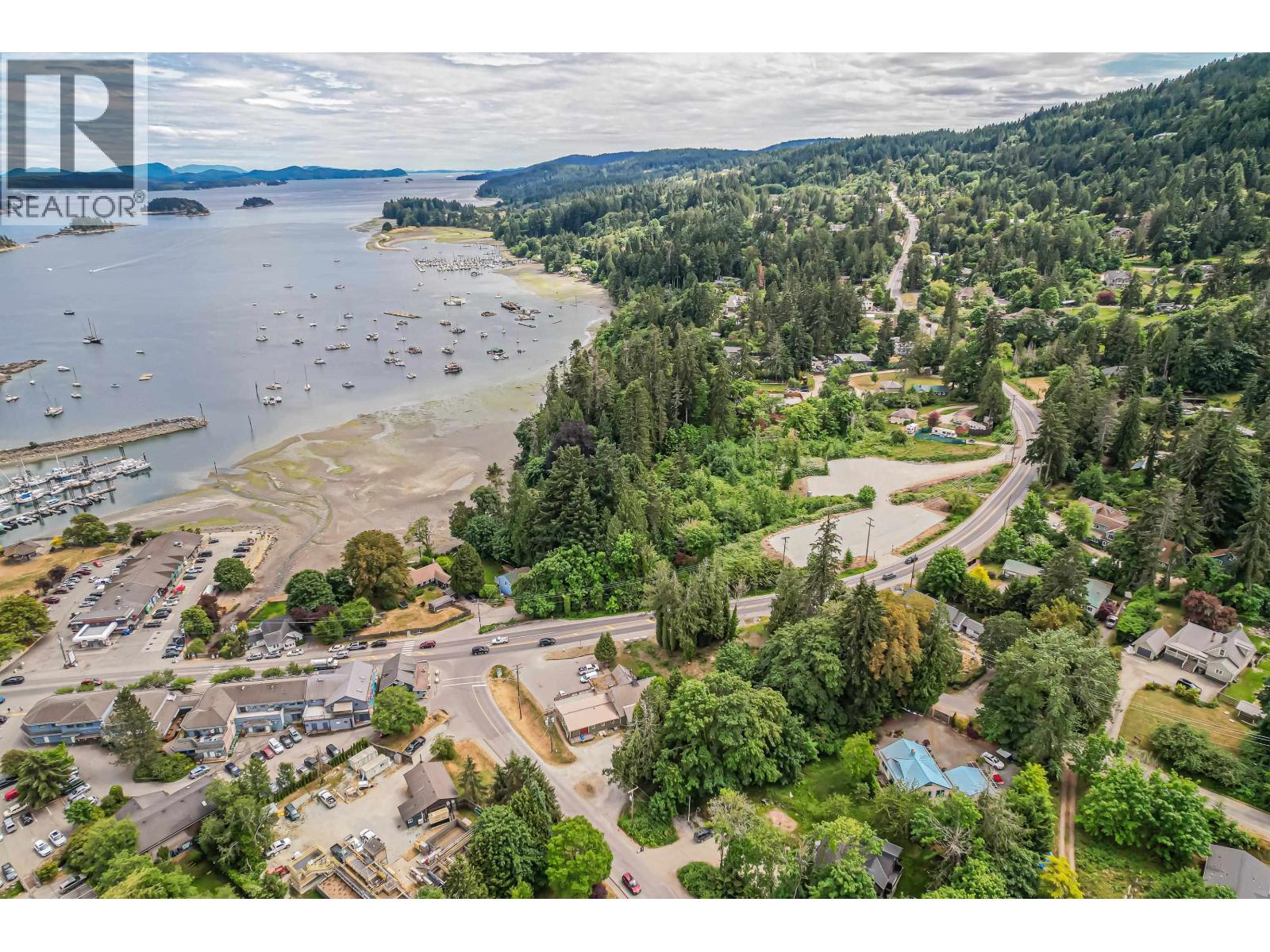 2 Drake Road, Salt Spring Island, British Columbia  V8K 2K8 - Photo 4 - R3134354