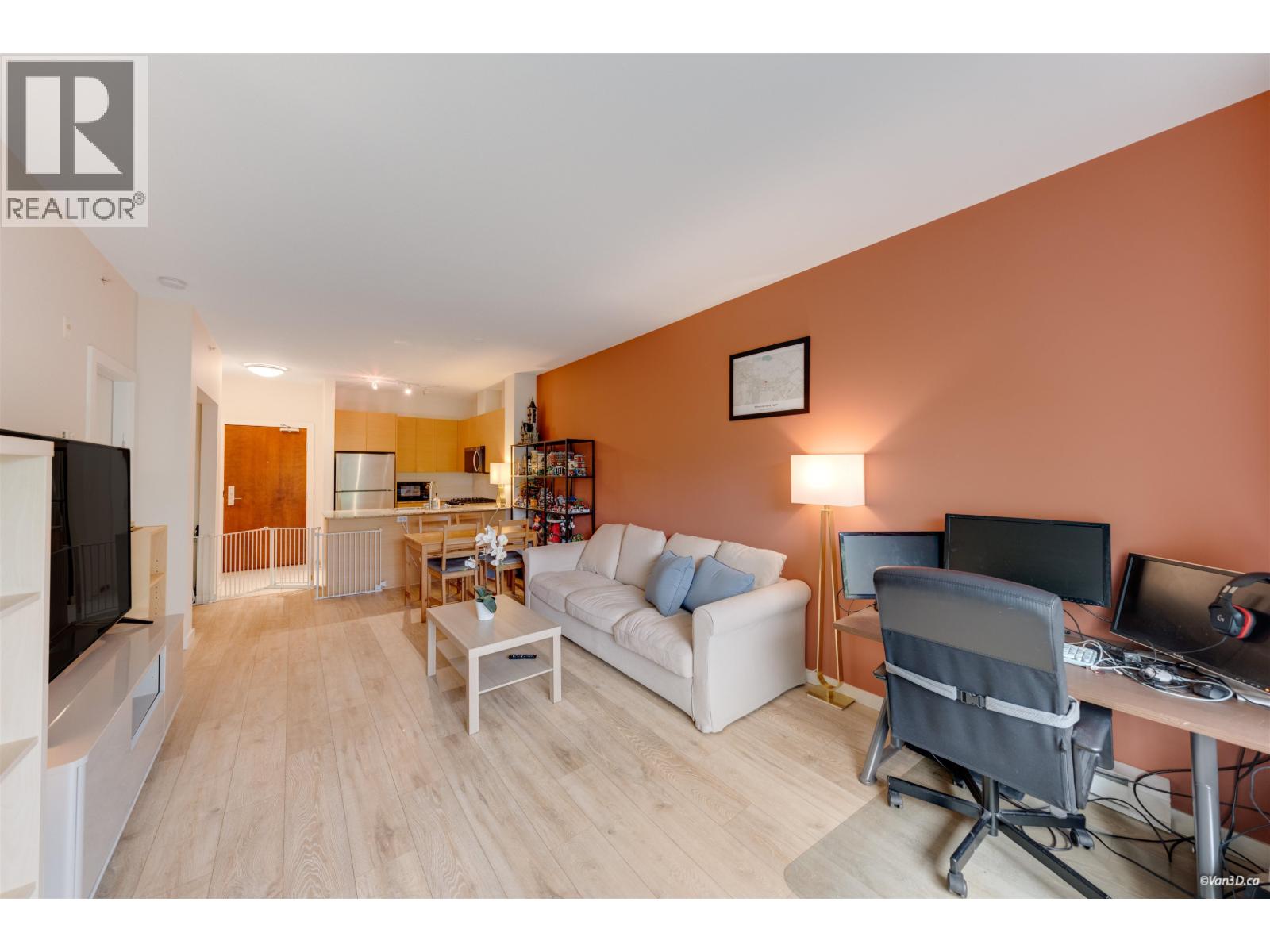 405 5665 Irmin Street, Burnaby, British Columbia  V5J 0C4 - Photo 15 - R3134363