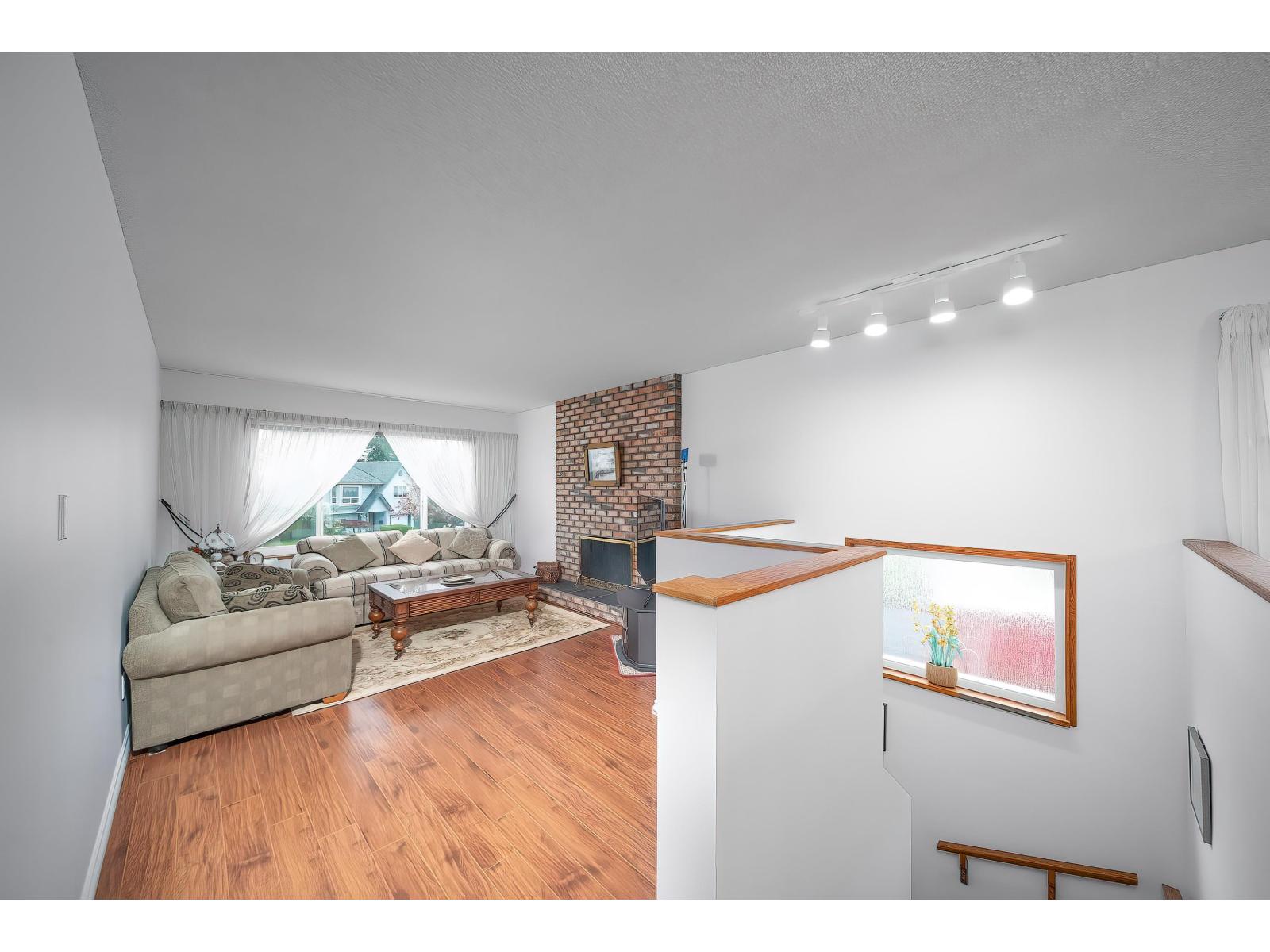 14932 98a Avenue, Surrey, British Columbia  V3R 8H7 - Photo 21 - R3134394