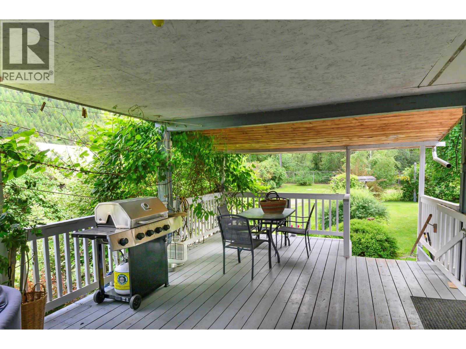 460 South Nursery Road, Grand Forks, British Columbia  V0H 1H9 - Photo 15 - 10387887