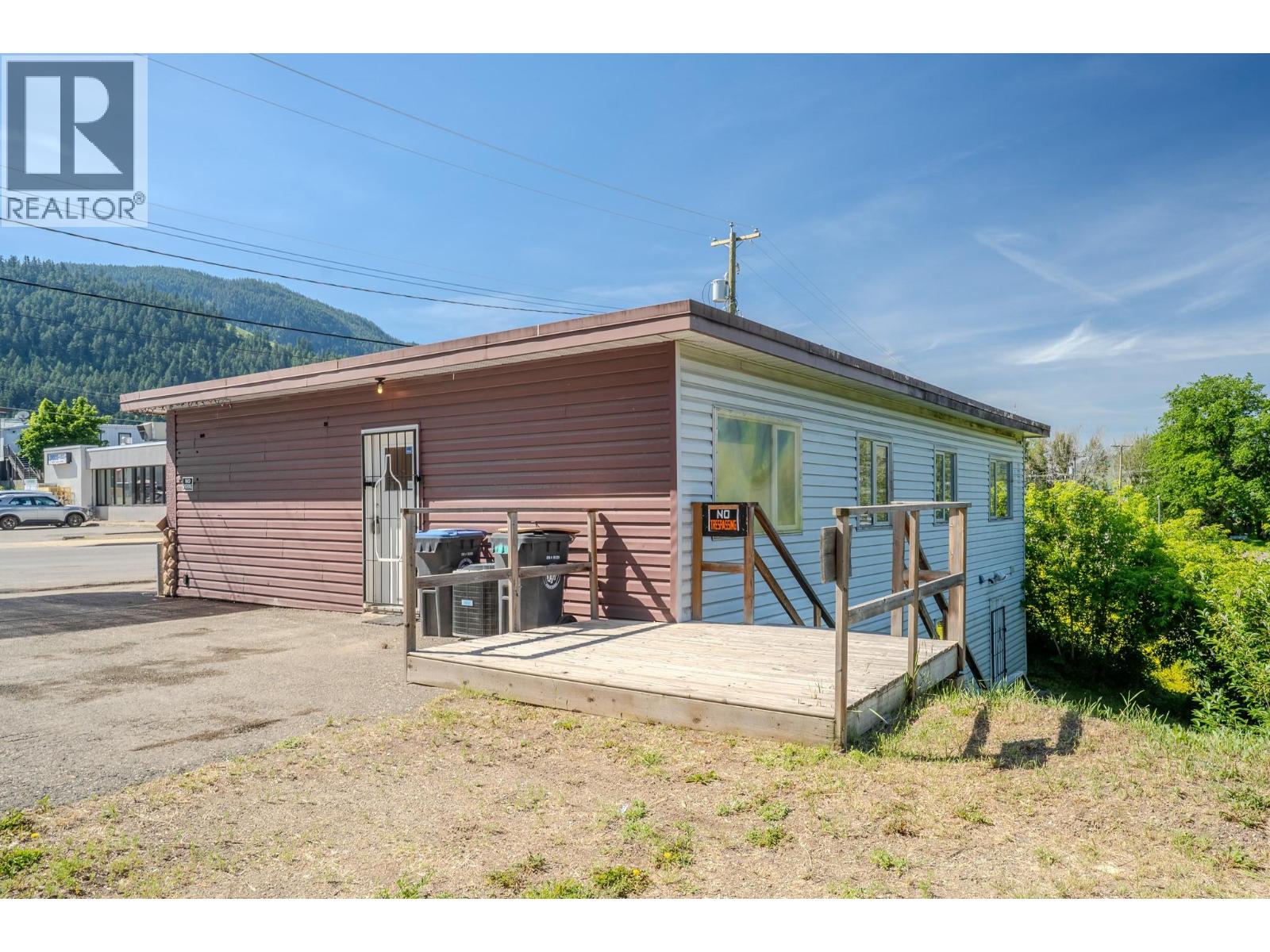 722 1st Avenue, Chase, British Columbia  V0E 1M0 - Photo 47 - 10390385