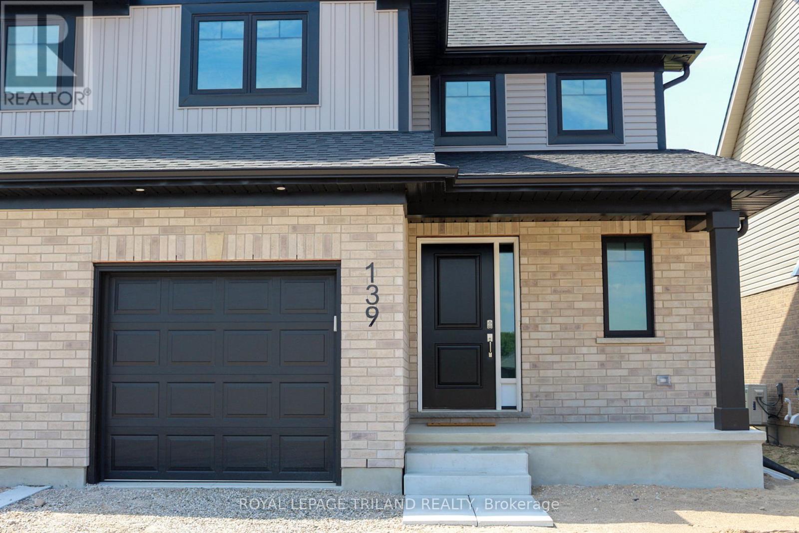 139 Styles Drive, St. Thomas, Ontario N5R 0R1 - Photo 2 - X12466958