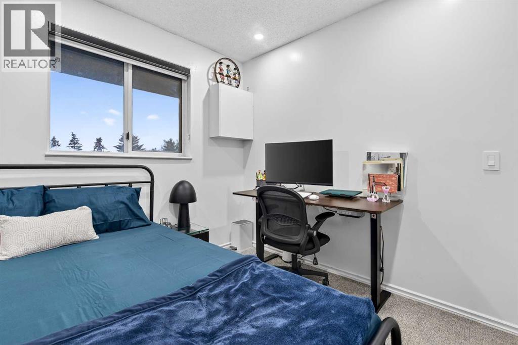 91 Martinwood Court NE, Calgary, Alberta  T3J 3H2 - Photo 25 - A2316529