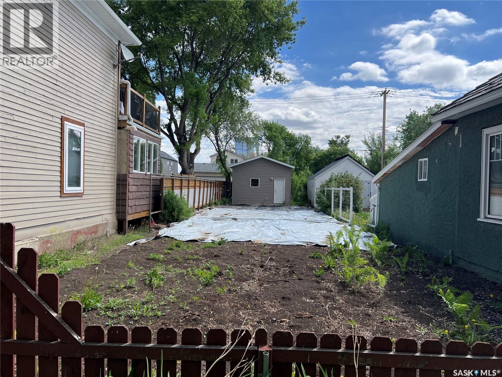 432 D Avenue S, Saskatoon, Saskatchewan  S7M 1R4 - Photo 4 - SK038791