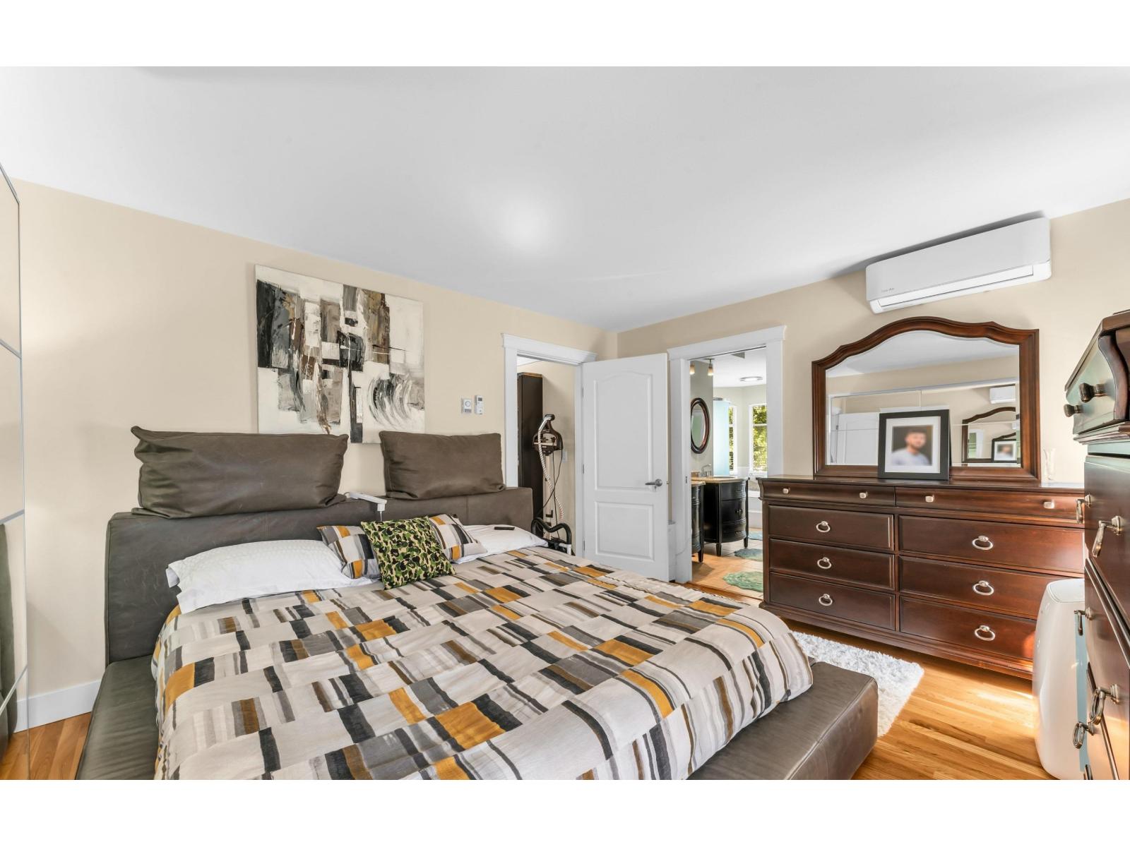 15295 111a Avenue, Surrey, British Columbia  V3R 0G4 - Photo 15 - R3134369