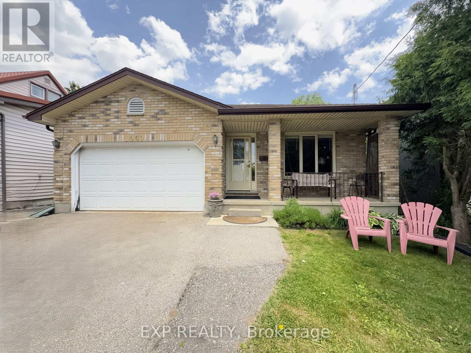 1050 WILLOW DRIVE, London South, Ontario