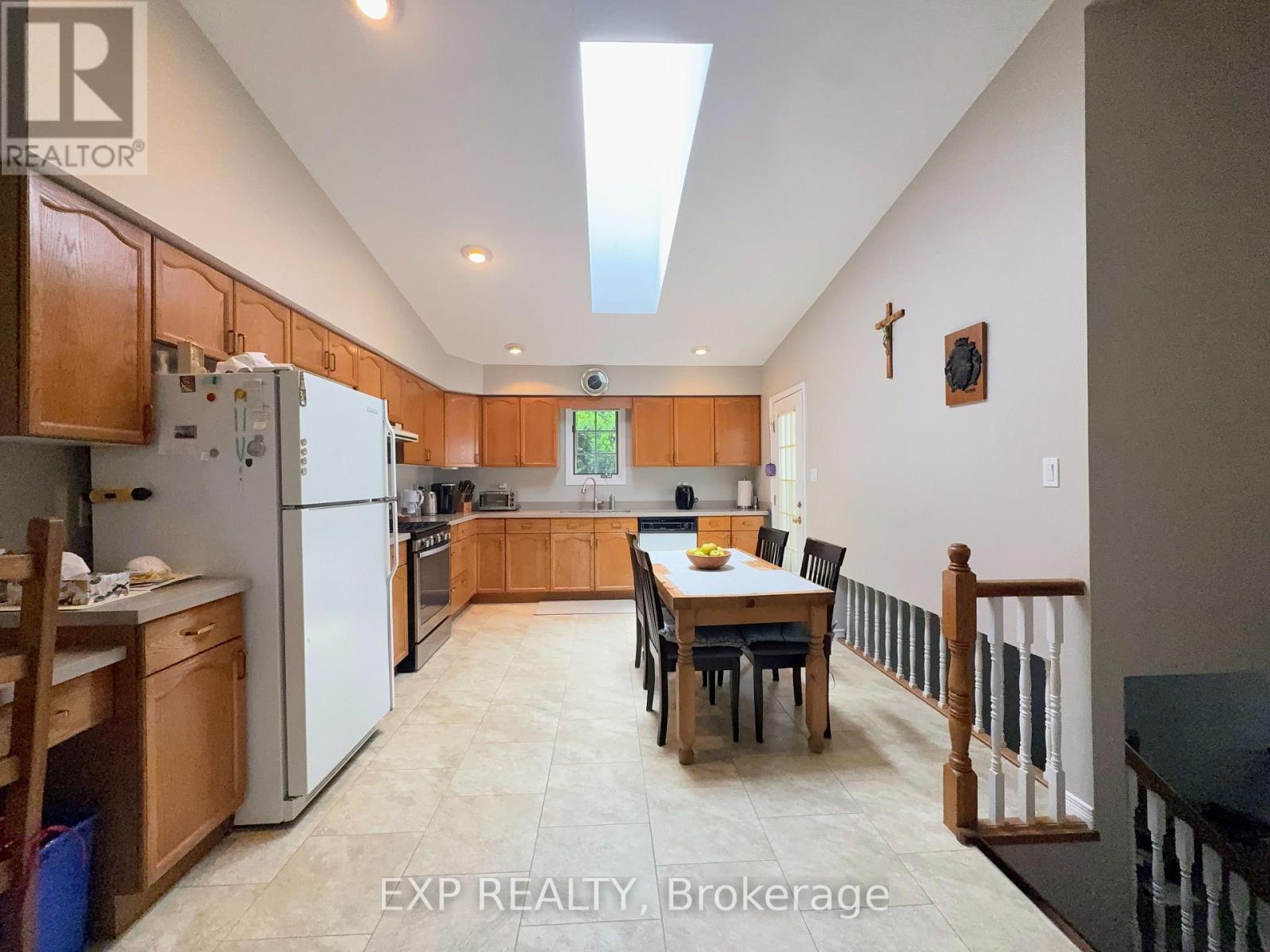 1050 Willow Drive, London South, Ontario N6E 1P3 - Photo 11 - X13423532