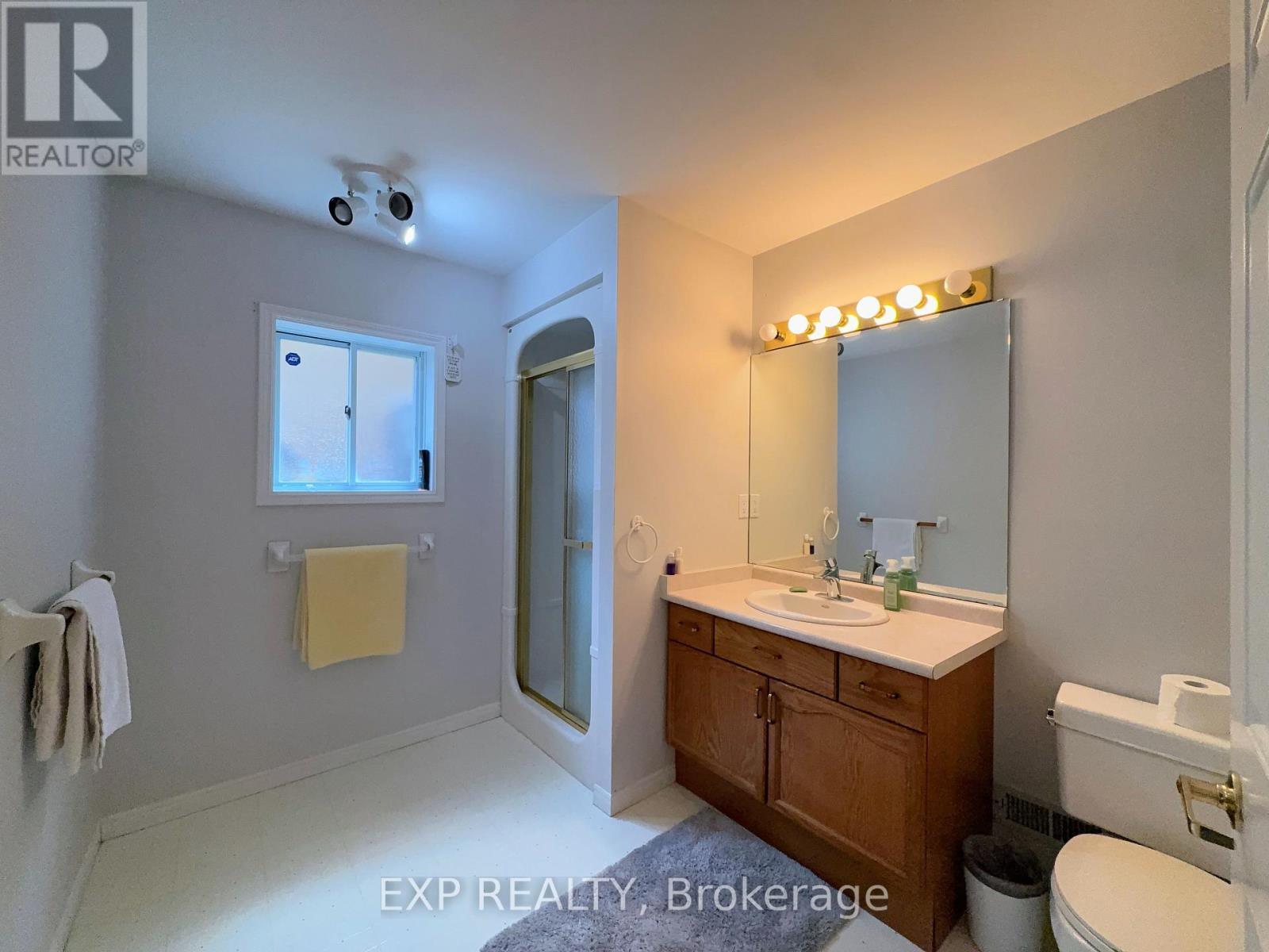 1050 Willow Drive, London South, Ontario N6E 1P3 - Photo 21 - X13423532