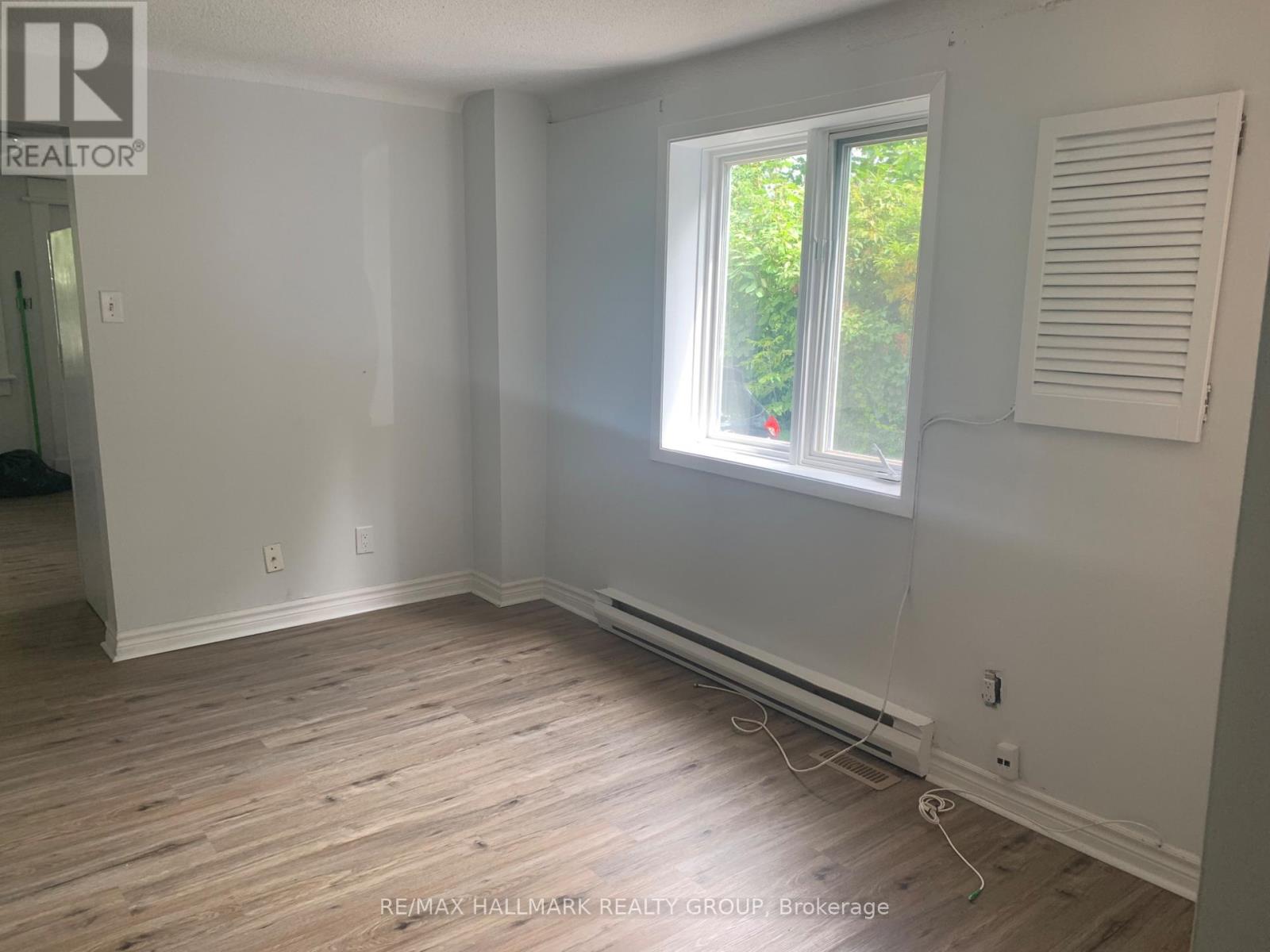251 - 251 Marier Avenue, Ottawa, Ontario K1L 5P9 - Photo 11 - X13423504