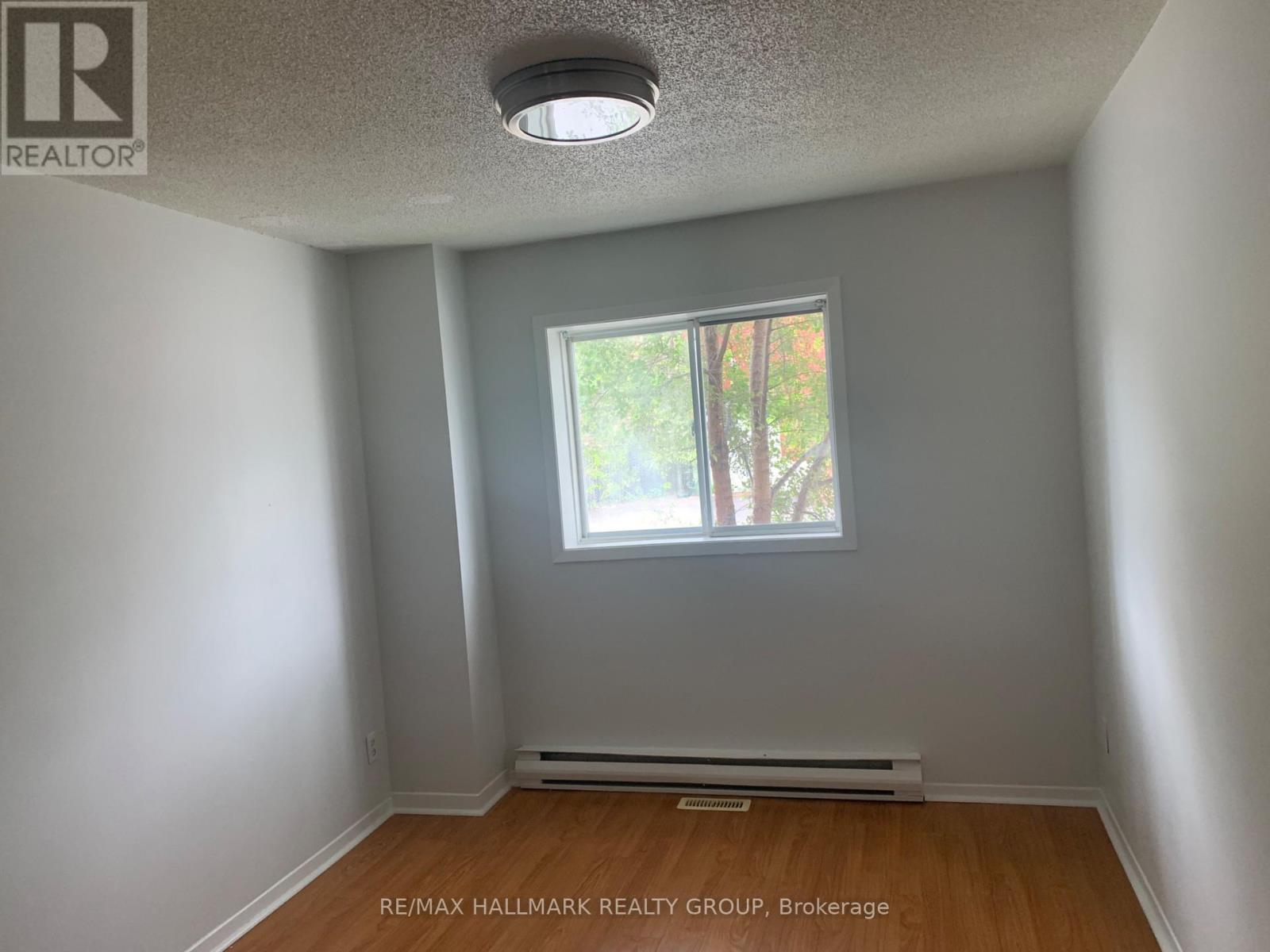 251 - 251 Marier Avenue, Ottawa, Ontario K1L 5P9 - Photo 7 - X13423504