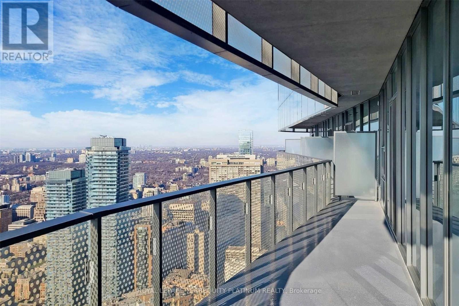 6005 - 11 Wellesley Street W, Toronto, Ontario  M4Y 0G4 - Photo 26 - C13129122
