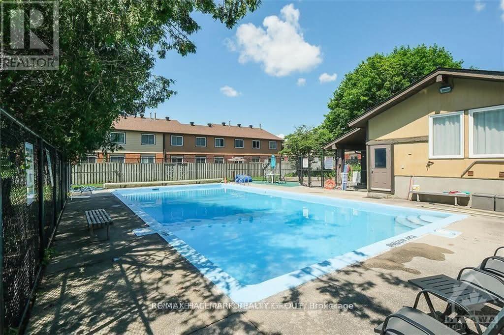 48 - 2202 Orient Park Drive, Ottawa, Ontario  K1B 4W2 - Photo 44 - X13422220