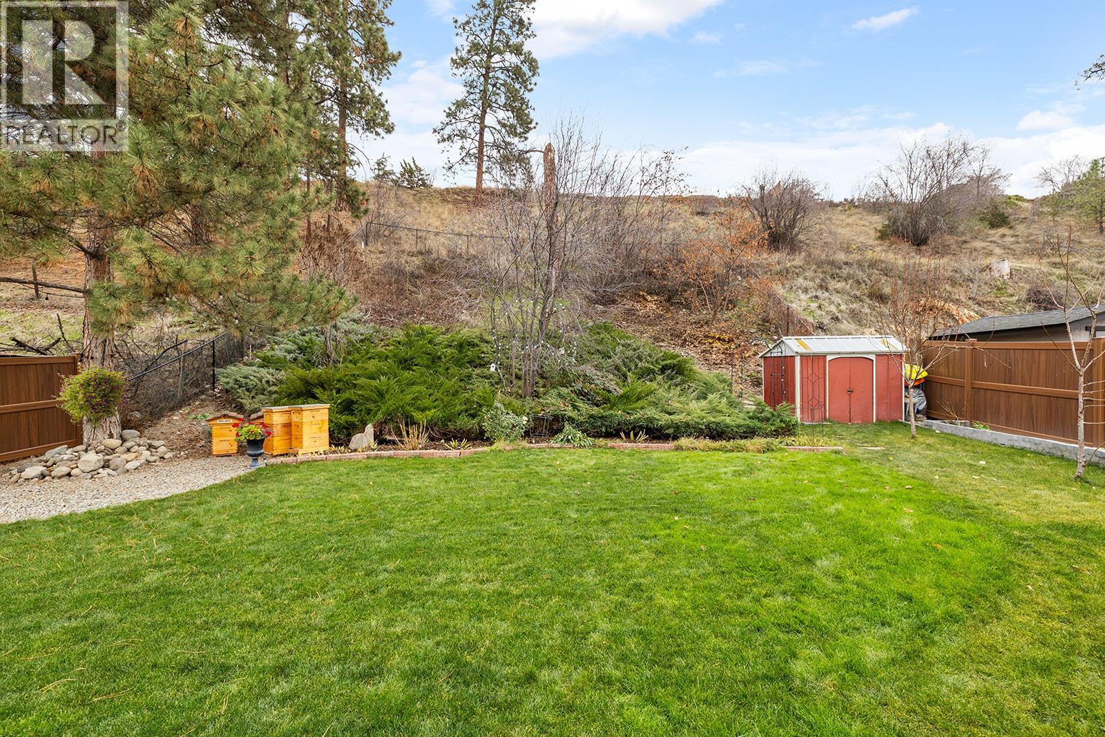 755 Camelia Road, Kelowna, British Columbia  V1X 3M9 - Photo 11 - 10390525