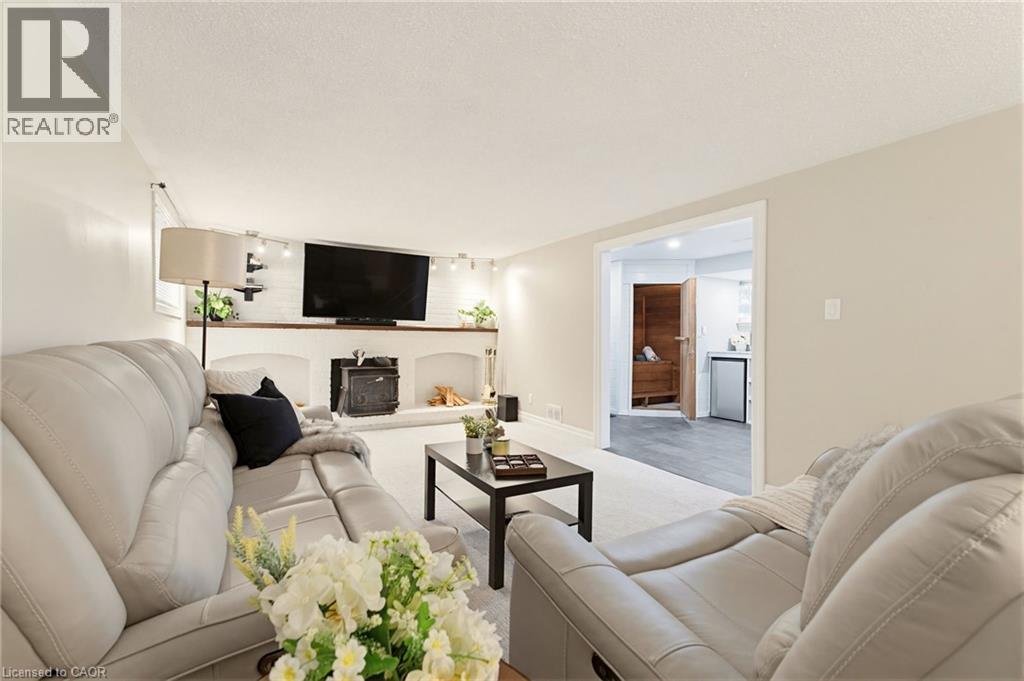 2063 Cavendish Drive, Burlington, Ontario  L7P 1Y9 - Photo 27 - 40832461