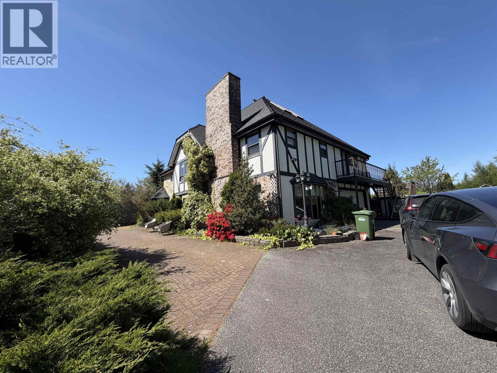 10591 GRANVILLE AVENUE, Richmond, British Columbia