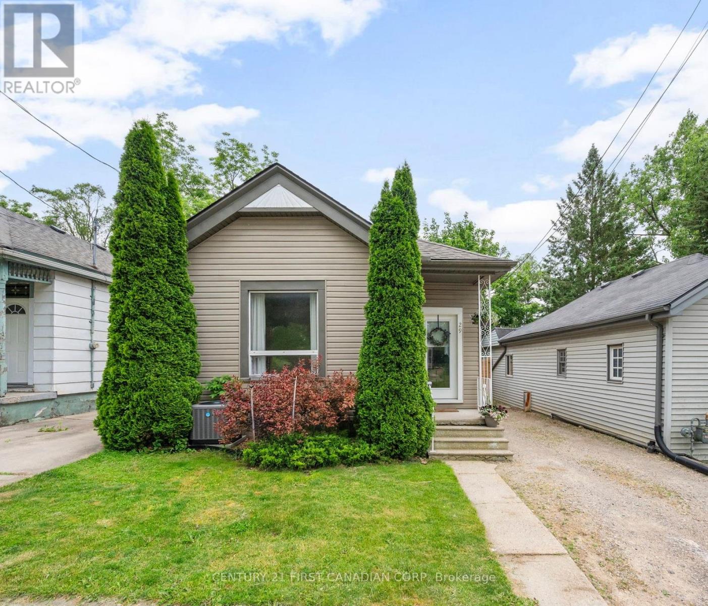 29 WESTON STREET, London South, Ontario